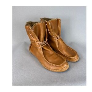 J. Shoes Shake On Handmade Brown Leather Fur Lined Ankle Boots Women Size 9 Chic